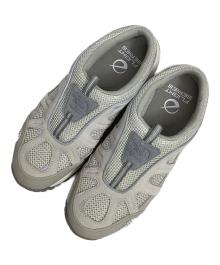 THE NORTH FACE（ザ ノース フェイス）の古着「スニーカー」｜グレー