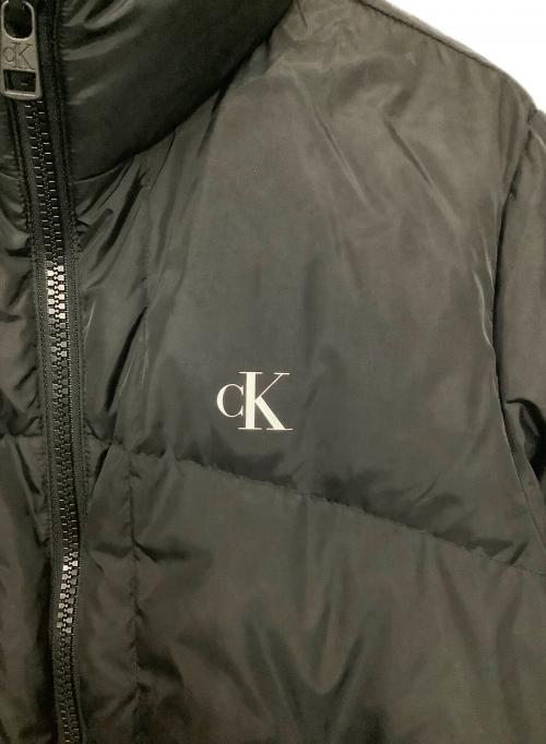 Calvin Klein Jeans（カルバンクラインジーンズ）Calvin Klein Jeans (カルバンクラインジーンズ) ダウンジャケット ブラック サイズ:Mの古着・服飾アイテム