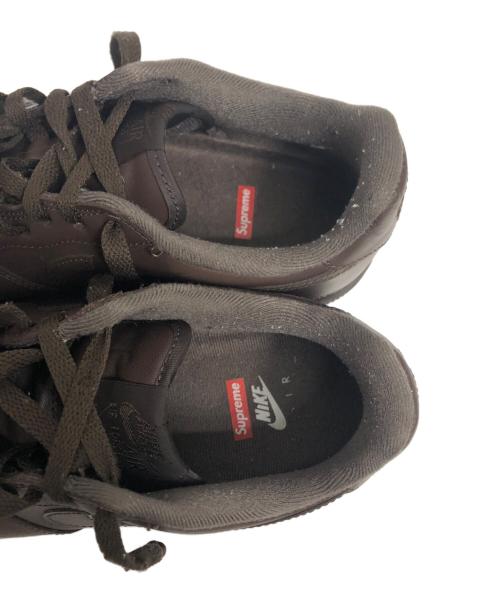 NIKE（ナイキ）NIKE (ナイキ) Supreme (シュプリーム) スニーカー ブラウン サイズ:26.5cmの古着・服飾アイテム