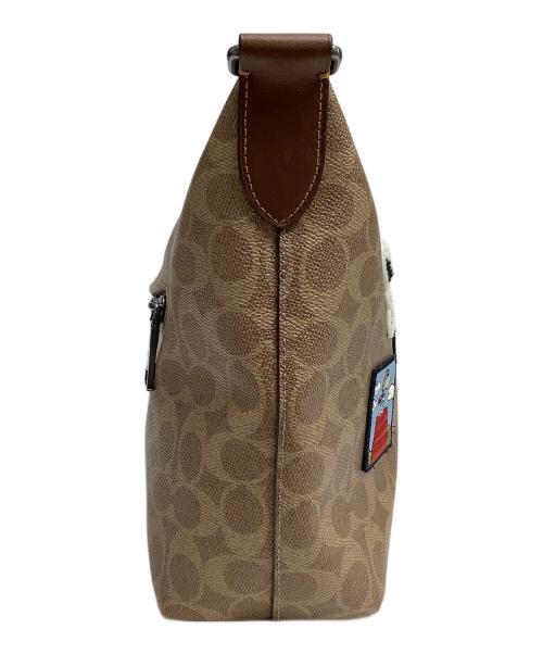 COACH（コーチ）COACH (コーチ) PEANUTS (ピーナッツ) クロスボディーバッグの古着・服飾アイテム