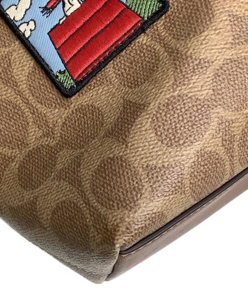 COACH（コーチ）COACH (コーチ) PEANUTS (ピーナッツ) クロスボディーバッグの古着・服飾アイテム