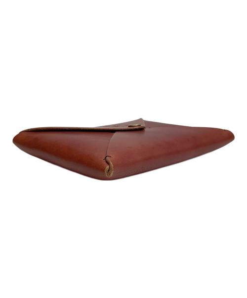 Brown Brown（ブラウンブラウン）BROWN BROWN (ブラウンブラウン) レザークラッチバッグ レッドの古着・服飾アイテム