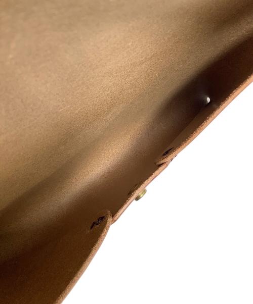 Brown Brown（ブラウンブラウン）BROWN BROWN (ブラウンブラウン) レザークラッチバッグ レッドの古着・服飾アイテム