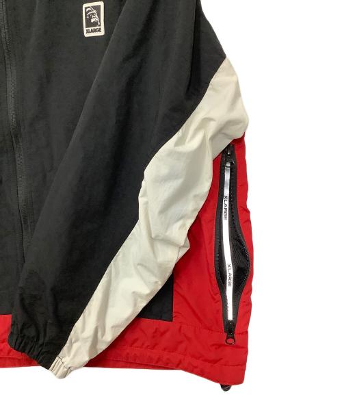 X-LARGE（エクストララージ）X-LARGE (エクストララージ) ナイロンジャケット ブラック×レッド サイズ:Mの古着・服飾アイテム