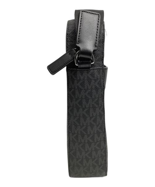 MICHAEL KORS（マイケル・コース）MICHAEL KORS (マイケル・コース) ショルダーバッグ ブラックの古着・服飾アイテム