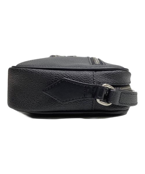 Vivienne Westwood（ヴィヴィアンウエストウッド）Vivienne Westwood (ヴィヴィアンウエストウッド) VEGAN (-) ショルダーバッグ ブラックの古着・服飾アイテム