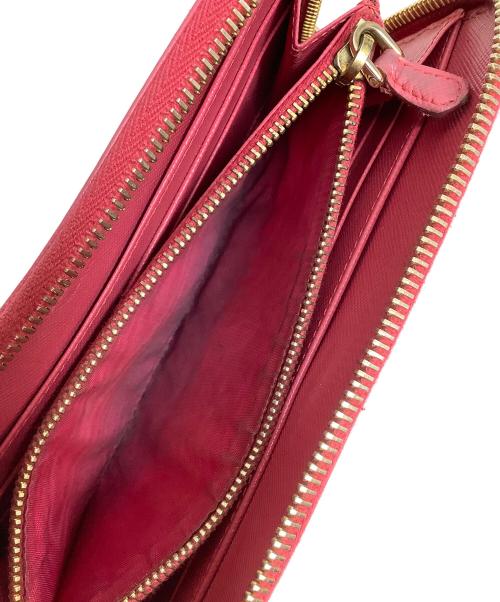 PRADA（プラダ）PRADA (プラダ) ラウンドファスナー財布 ピンクの古着・服飾アイテム