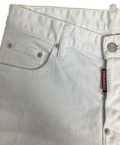 DSQUARED2（ディースクエアード）DSQUARED2 (ディースクエアード) ストレートパンツ ホワイト サイズ:44の古着・服飾アイテム