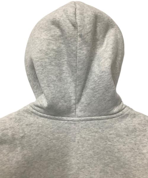 CarHartt（カーハート）CarHartt (カーハート) パーカー グレー サイズ:Mの古着・服飾アイテム