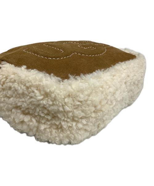 UGG（アグ）UGG (アグ) ショルダーバッグ ベージュの古着・服飾アイテム