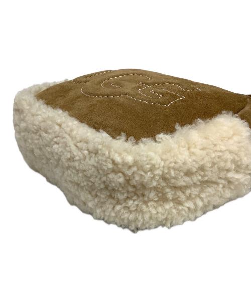 UGG（アグ）UGG (アグ) ショルダーバッグ ベージュの古着・服飾アイテム