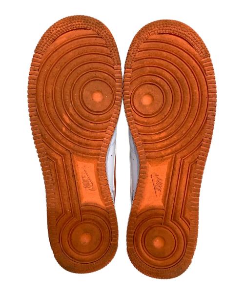 NIKE（ナイキ）NIKE (ナイキ) AIR FORCE 1 '07 ホワイト×オレンジ サイズ:27.5cmの古着・服飾アイテム
