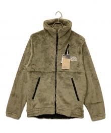 THE NORTH FACE（ザ ノース フェイス）の古着「Versa Loft Jacket」｜ベージュ