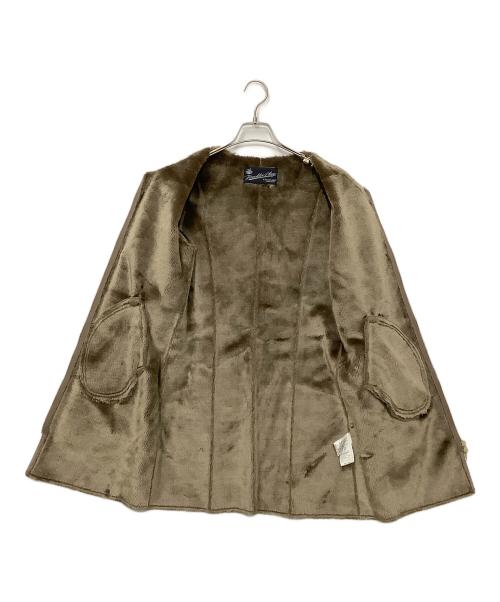 URBAN RESEARCH（アーバンリサーチ）URBAN RESEARCH (アーバンリサーチ) フェイクムートンノーカラーコート ブラウン サイズ:36の古着・服飾アイテム