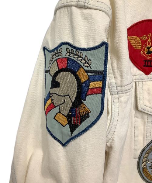 AVIREX（アヴィレックス）AVIREX (アヴィレックス) デニムジャケット アイボリー サイズ:FREEの古着・服飾アイテム