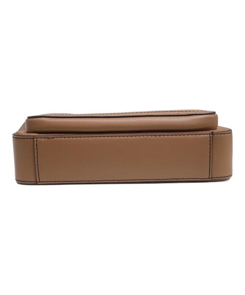 MICHAEL KORS（マイケル・コース）MICHAEL KORS (マイケル・コース) ショルダーバッグ ブラウン 未使用品の古着・服飾アイテム