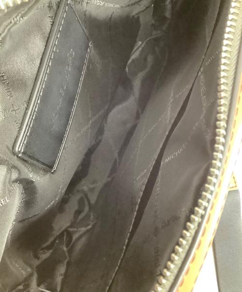 MICHAEL KORS（マイケル・コース）MICHAEL KORS (マイケル・コース) ショルダーバッグ ブラウン 未使用品の古着・服飾アイテム