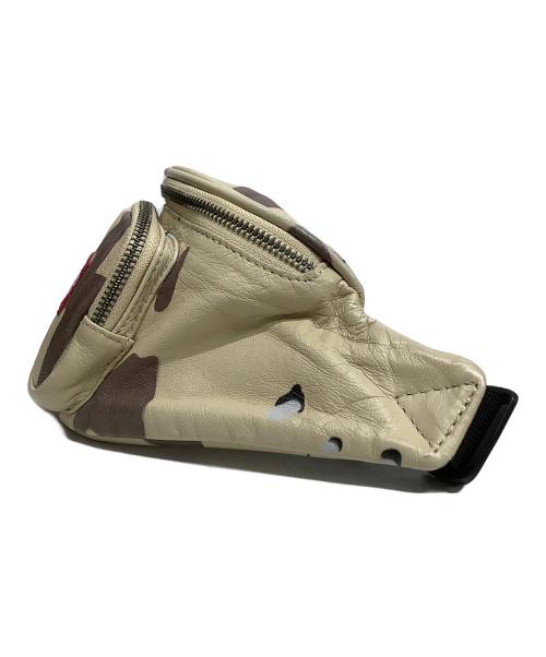 SUPREME（シュプリーム）Supreme (シュプリーム) ショルダーポーチ ベージュの古着・服飾アイテム