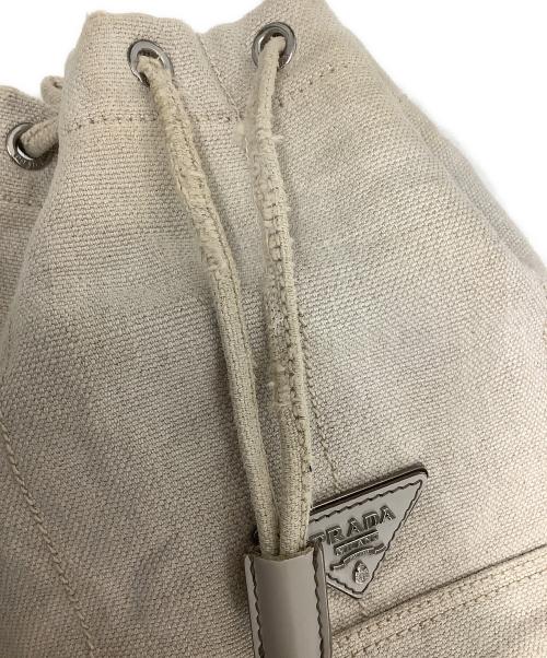 PRADA（プラダ）PRADA (プラダ) 巾着ポーチ ベージュの古着・服飾アイテム