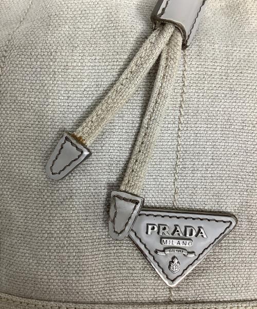 PRADA（プラダ）PRADA (プラダ) 巾着ポーチ ベージュの古着・服飾アイテム