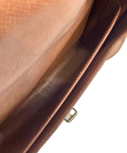 LOUIS VUITTON（ルイ ヴィトン）LOUIS VUITTON (ルイ ヴィトン) カルトシエールGMの古着・服飾アイテム