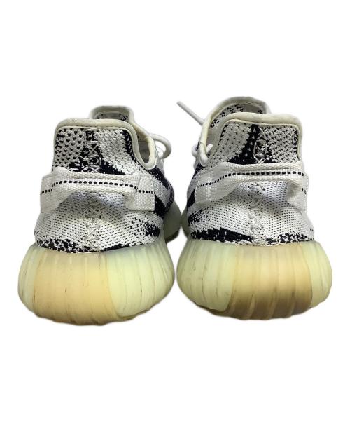 adidas（アディダス）adidas (アディダス) スニーカー ベージュ×ブラック サイズ:27.5cmの古着・服飾アイテム