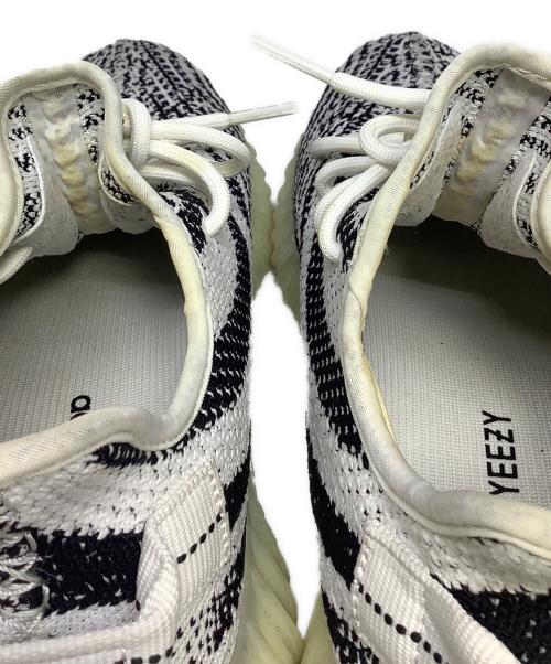 adidas（アディダス）adidas (アディダス) スニーカー ベージュ×ブラック サイズ:27.5cmの古着・服飾アイテム