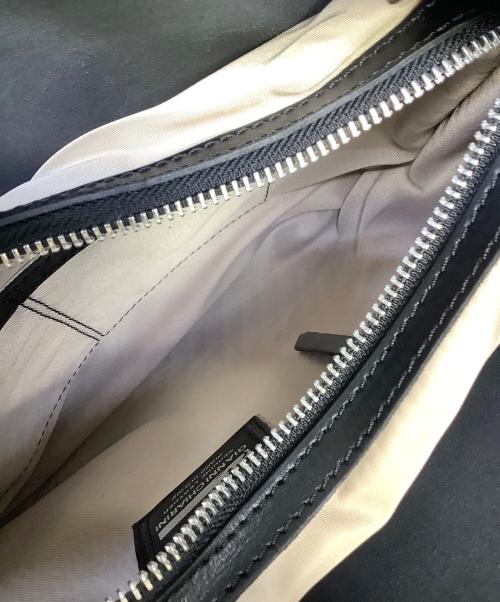 GIANNI CHIARINI（ジャンニ キアリーニ）GIANNI CHIARINI (ジャンニ キアリーニ) ワンショルダーバッグ ブラックの古着・服飾アイテム