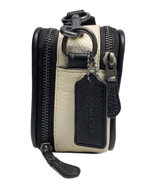 COACH（コーチ）COACH (コーチ) ショルダーバッグ アイボリー×ブラックの古着・服飾アイテム