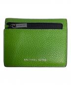 MICHAEL KORSマイケル・コース）の古着「2つ折り財布」｜グリーン