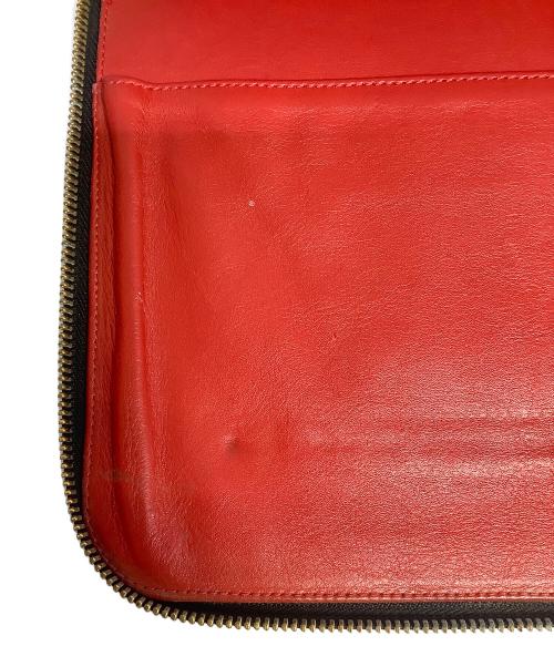 Christian Louboutin（クリスチャン・ルブタン）Christian Louboutin (クリスチャン・ルブタン) IPADケース ベージュの古着・服飾アイテム