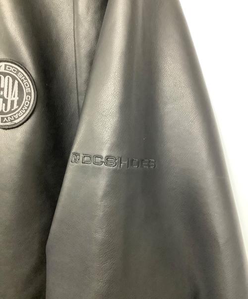 DC（ディーシー）DC (ディーシー) フェイクレザージャケット ブラック サイズ:XLの古着・服飾アイテム