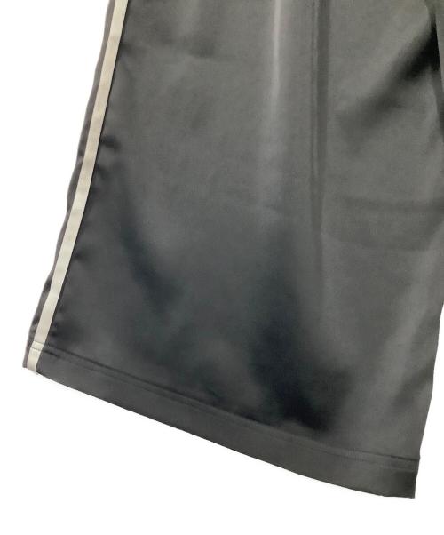 adidas（アディダス）adidas (アディダス) アディカラー サテン ワイドレッグ トラックパンツ ブラック サイズ:Sの古着・服飾アイテム