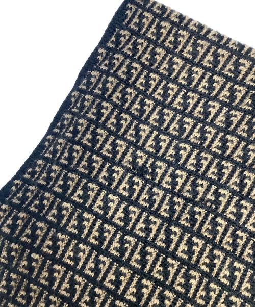FENDI（フェンディ）FENDI (フェンディ) マフラー ブラウン×ブラックの古着・服飾アイテム