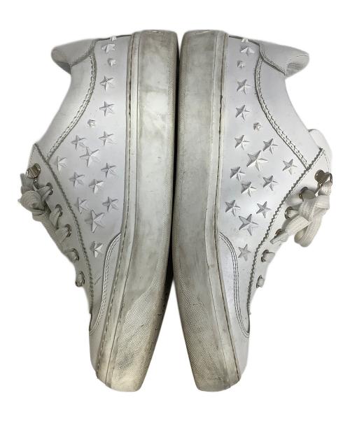 JIMMY CHOO（ジミーチュウ）JIMMY CHOO (ジミーチュウ) スタースタッズ付スニーカー ホワイト サイズ:40の古着・服飾アイテム