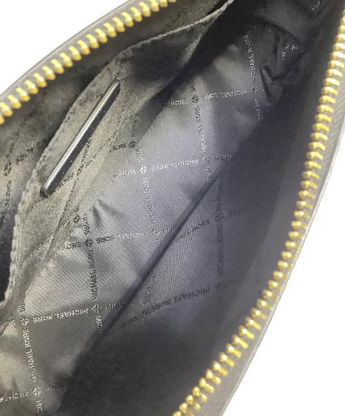MICHAEL KORS（マイケル・コース）MICHAEL KORS (マイケル・コース) ショルダーバッグ ブラックの古着・服飾アイテム