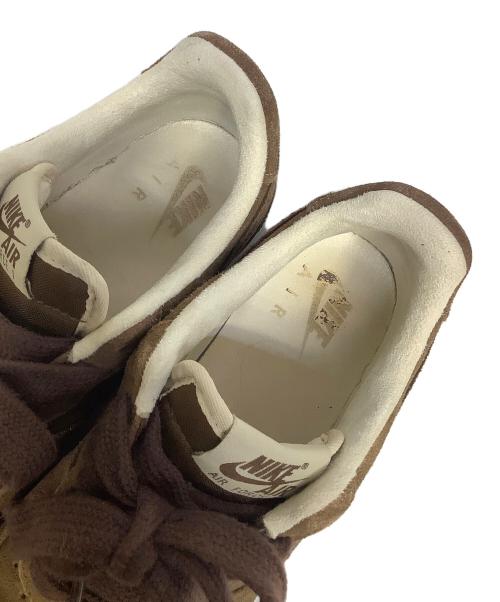 NIKE（ナイキ）NIKE (ナイキ) スニーカー ブラウン サイズ:23.5cmの古着・服飾アイテム