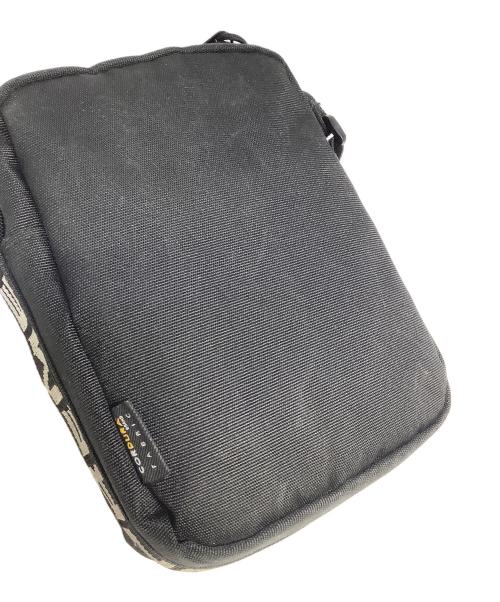 SUPREME（シュプリーム）Supreme (シュプリーム) ショルダーバッグ ブラックの古着・服飾アイテム