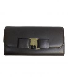 Salvatore Ferragamo（サルヴァトーレ フェラガモ）の古着「ヴァラ・リボン長財布」｜チャコールグレー