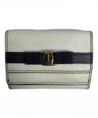 Salvatore Ferragamoサルヴァトーレ フェラガモ）の古着「コンパクトウォレット」｜ホワイト