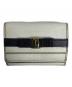 Salvatore Ferragamo（サルヴァトーレ フェラガモ）の古着「コンパクトウォレット」｜ホワイト