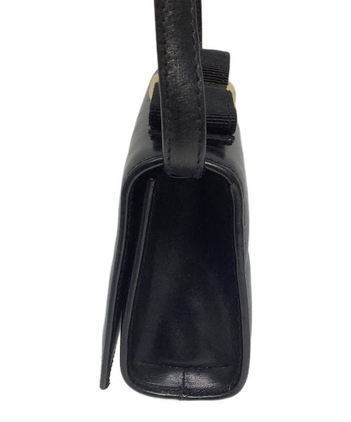 Salvatore Ferragamo（サルヴァトーレ フェラガモ）Salvatore Ferragamo (サルヴァトーレ フェラガモ) ショルダーバッグ ブラックの古着・服飾アイテム