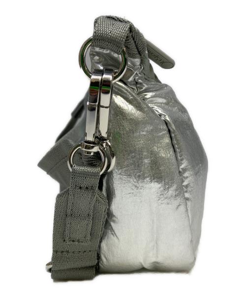 LeSportsac（レスポートサック）LeSportsac (レスポートサック) ショルダーバッグ シルバーの古着・服飾アイテム