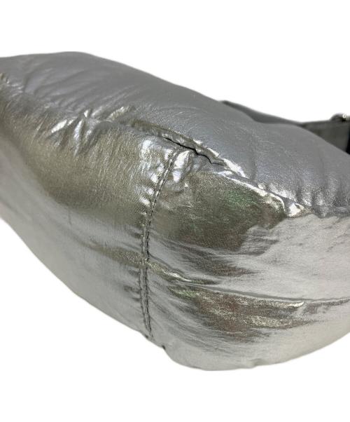 LeSportsac（レスポートサック）LeSportsac (レスポートサック) ショルダーバッグ シルバーの古着・服飾アイテム