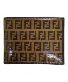 FENDI（フェンディ）の古着「2つ折り財布」｜ブラウン