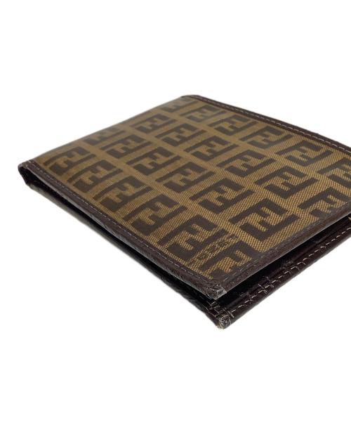 FENDI（フェンディ）FENDI (フェンディ) 2つ折り財布 ブラウンの古着・服飾アイテム