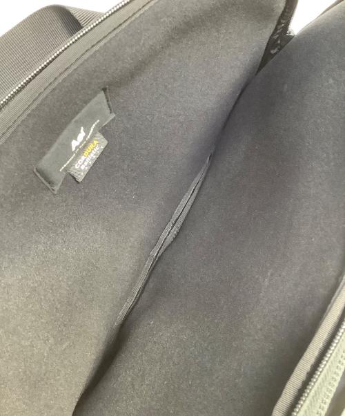 AER（エアー）AER (エアー) ボディーバッグ ブラックの古着・服飾アイテム