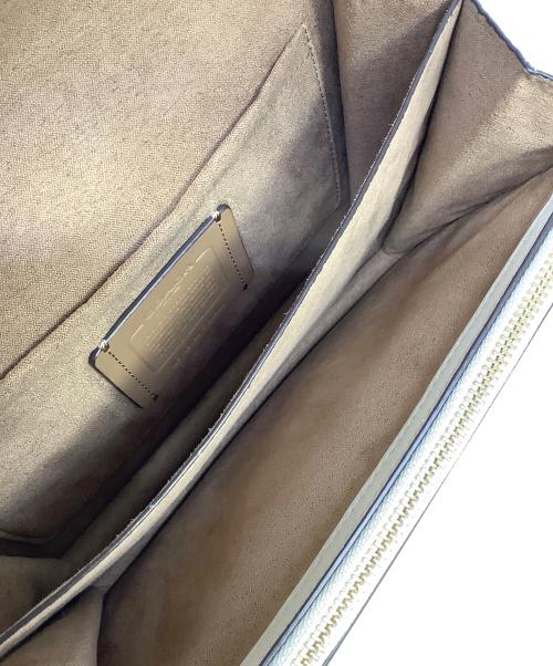 COACH（コーチ）COACH (コーチ) チェーンショルダーバッグ ベージュの古着・服飾アイテム