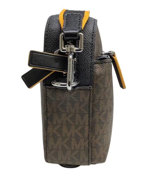 MICHAEL KORS（マイケル・コース）MICHAEL KORS (マイケル・コース) ショルダーバッグ ブラウンの古着・服飾アイテム