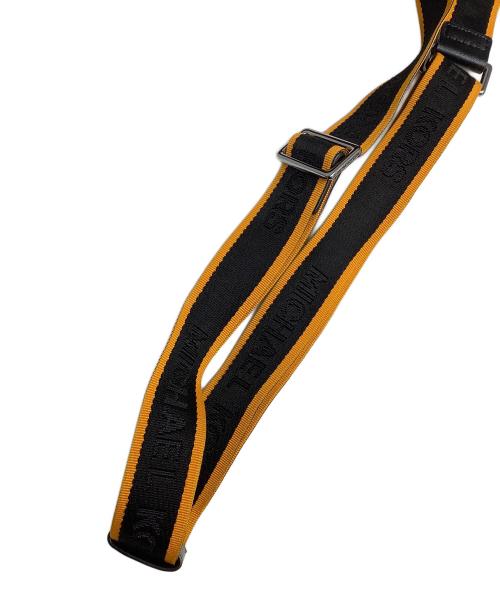 MICHAEL KORS（マイケル・コース）MICHAEL KORS (マイケル・コース) ショルダーバッグ ブラウンの古着・服飾アイテム